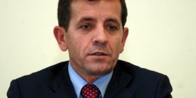 Remi e dorëzon mandatin e deputetit me një letër publike