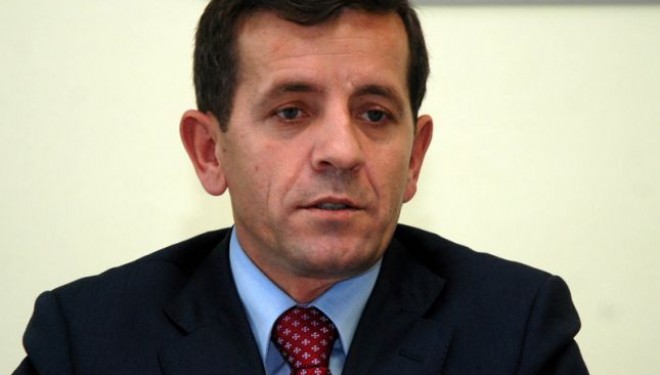 Remi e dorëzon mandatin e deputetit me një letër publike
