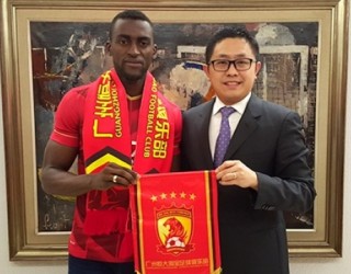 Zyrtare: Jackson Martinez për 42 millionë euro kalon te klubi kinez