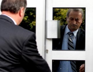 Daja përzuri nga shtëpia familjen e mikut që e strehoi në kohën e Millosheviqit (Foto)