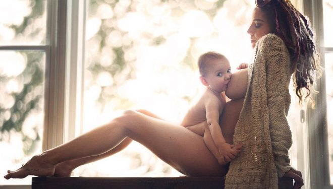Ja disa arsye pse seksi më nuk është i njëjtë kur e keni beben në gji (Foto)