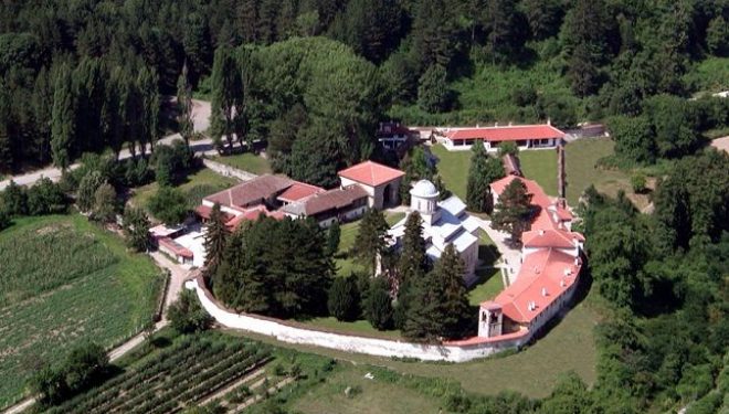 Gjykata Kushtetuese vendos në favor të Manastirit të Deçanit (dokumente)