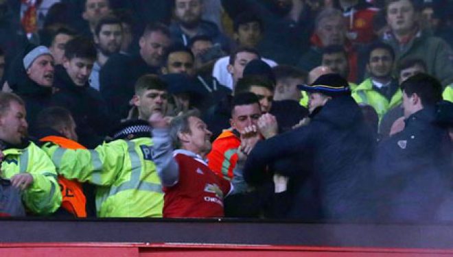 Liverpool e United ndëshkohen për kore ofensive. Priten të tjera sanksione për “The Reds”
