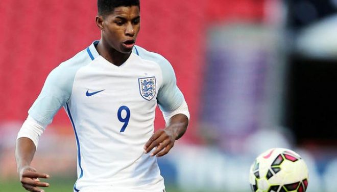 Zbardhen listat, Anglia grumbullon Rashford