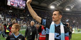Lazio, “shigjeta” mes Kloses dhe Tares