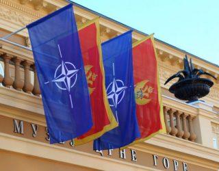 Mali i Zi dhe NATO-ja e nënshkruajnë marrëveshjen për pranim