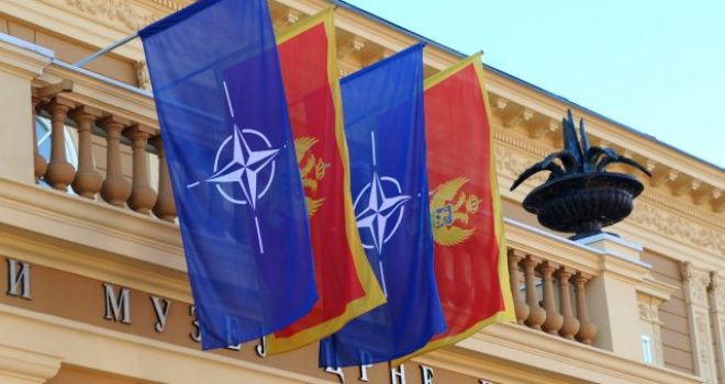 Mali i Zi dhe NATO-ja e nënshkruajnë marrëveshjen për pranim