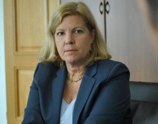 Ambasadorja gjermane: Si duket opozita s’ka asnji temë tjetër për me trajtue përpos demarkacionit