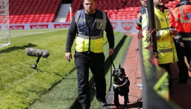 E vërteta qesharake e ‘bombës’ që terrorizoi ‘Old Trafford’