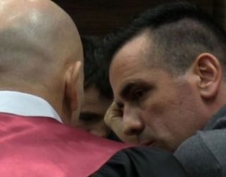Gangster, “kolaboracionist” i regjimit të Millosheviqit, simpatizant i Rugovës, haraçexhi… Kush është Enver Sekiraqa?