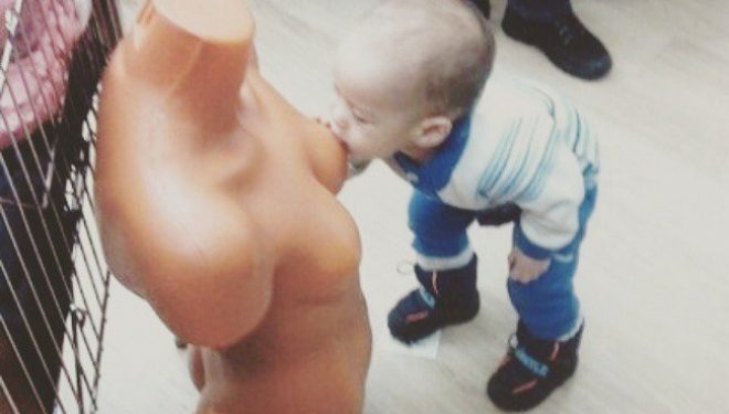Fotografitë që dëshmojnë se të kesh fëmijë është argëtuese… (Foto)
