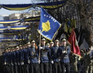 Vdes në aksident trafiku pjesëtari i FSK-së, Kapiten Sahit Goxhuli
