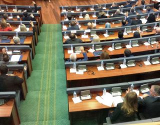 Shtyrja e liberalizimit zvarritë ratifikimin e demarkacionit