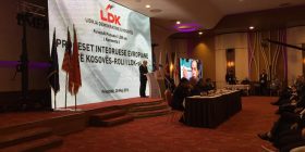 Isa Mustafa u përgjigjet Fatmir Sejdiut e Vjosa Osmanit