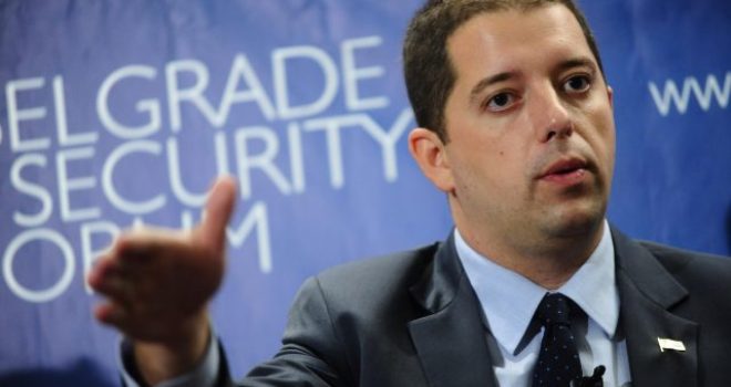 Gjuriq: Kush mendon se historia ka përfunduar në shkurt 2008, gabohet