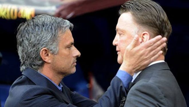“Djajtë e kuq”, shkarkohet Van Gaal për t’i bërë vend Mourinhos
