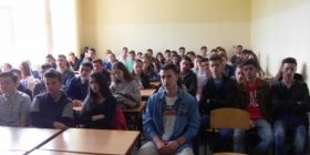 59 të rinj nga Ferizaj në ISIS, 4 kanë vdekur- nis fushata vetëdijësuese kundër ekstremizmit