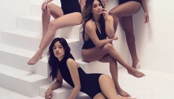Kur “Photoshop”-i të bën me dy këmbë të djathta