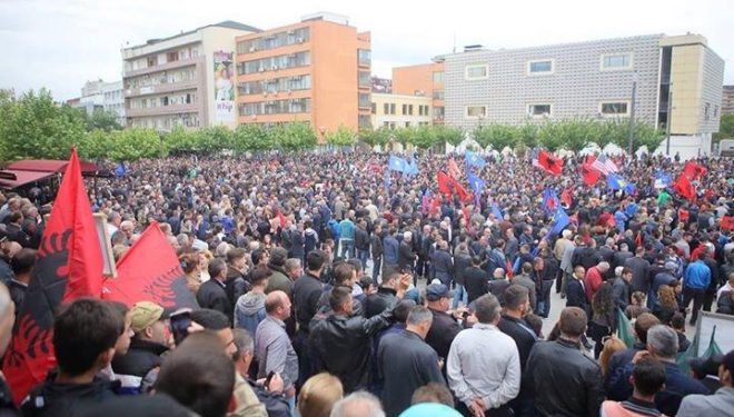 AAK: Policisë pse po rreni