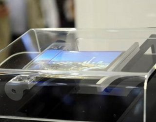 Telefoni që i rrotullohet ekrani