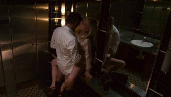 Histori seksi +18/ Librazhd, kamarierja më tërboi në banjë…