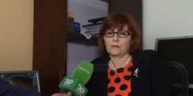 Flet gruaja e Shukriut, Tefta Xhelili: Me Shukriun deri në vdekje (Video)