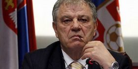 Presidenti i futbollit të Zvicrës ‘ngushëllohet’ me homologun serb