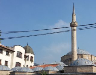 Manipulimi me emrin “imam”