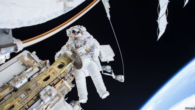 Pas 6 muajsh në gjithësi, astronautët zbritën në Kazakistan