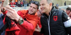 Gianni De Biasi: Nuk dua të jemi turist në Francë