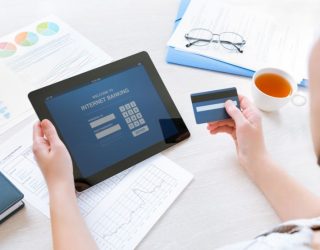 Bankat përfitojnë nga kreditë për Bajram dhe pushime