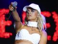 “Kemi luftuar ta ruajmë gjuhën”, Bebe Rexha mbështet protestën e studentëve shqiptarë në Shkup
