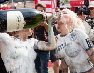 “Sexy Soccer” në Berlin (FOTO)