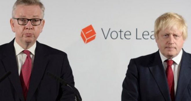 Britani, Theresa May dhe antishqiptari Gove për kryeministër. Tërhiqet Johnson