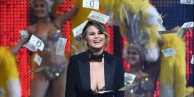 Chrissy Teigen i la të gjithë me gojë hapur (Foto)