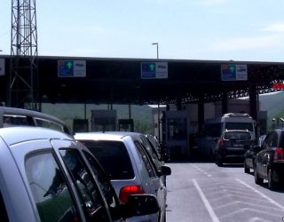 Kompanitë e sigurimeve, përfituese nga tarifat e sigurimeve kufitare