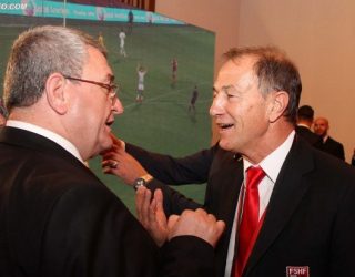 Duka: Me një ofertë të mirë, De Biasi largohet (Video)