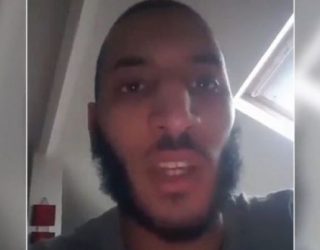 Terroristi transmeton drejtpërdrejt në Facebook skenën e krimit (Video)