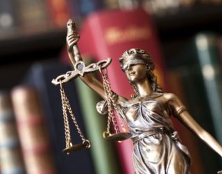 Për demarkacionin – “kush është më i forti” ose Gjykata e Arbitrazhit