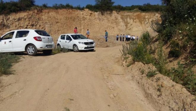 Babai i dy fëmijëve të mbytur flet për tragjedinë, ankohet tek