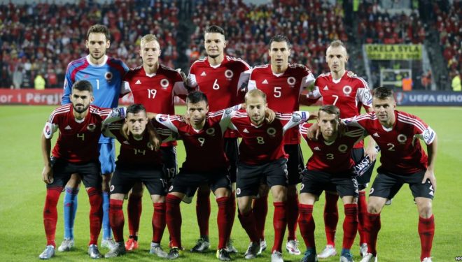 Vëllezërit Xhaka mund të luajnë kundër njëri-tjetrit
