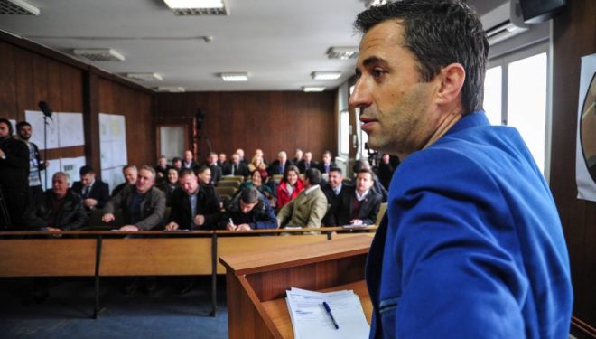 Nexhat Demaku godet Kryeministrin Isa Mustafa!
