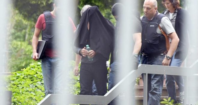 Për 390 Euro – terroristi kapet kur merr asistencën për refugjatët