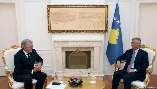Thaçi pret në takim shefin e ri të EULEX-it, Bernd Thran