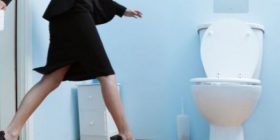 Ja pse infeksionet e traktit urinar janë më të shpeshta gjatë verës