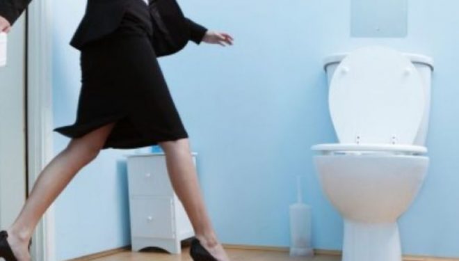 Ja pse infeksionet e traktit urinar janë më të shpeshta gjatë verës