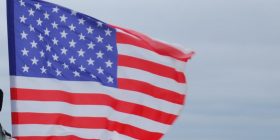 Dhjetëra diplomatë amerikanë kërkojnë sulme kundër forcave siriane
