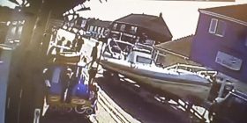 Si u trafikuan 18 emigrantët shqiptarë drejt Anglisë (Video)