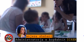 Shokuese: Pronarja e kopshtit rrah keq tre vjeçarin (Video)