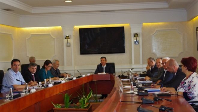Veseli mban takim të veçantë me Vetëvendosjen pas mbledhjes së Kryesisë
